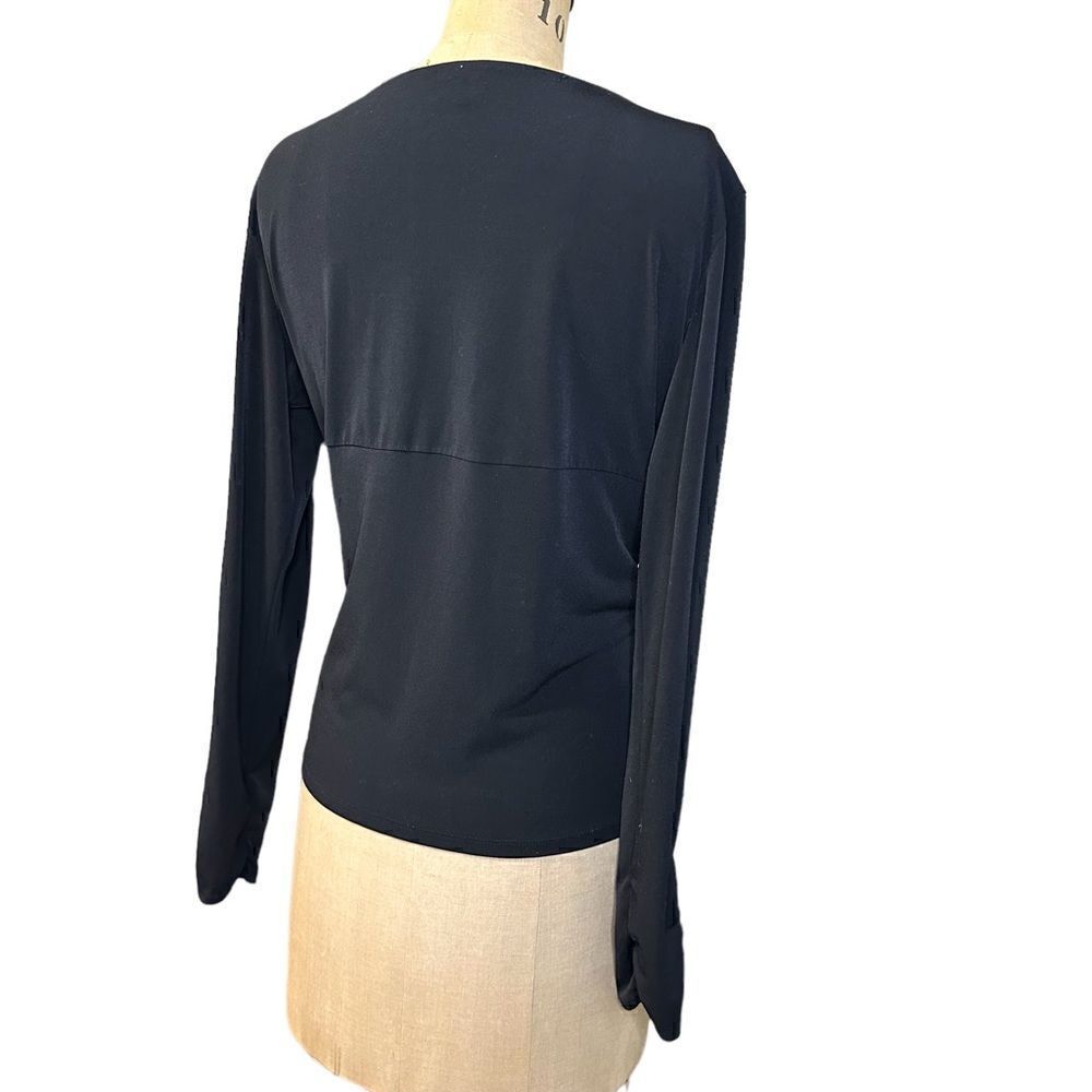 Andre Oliver Black Wrap effect top - Picture 4 of 11